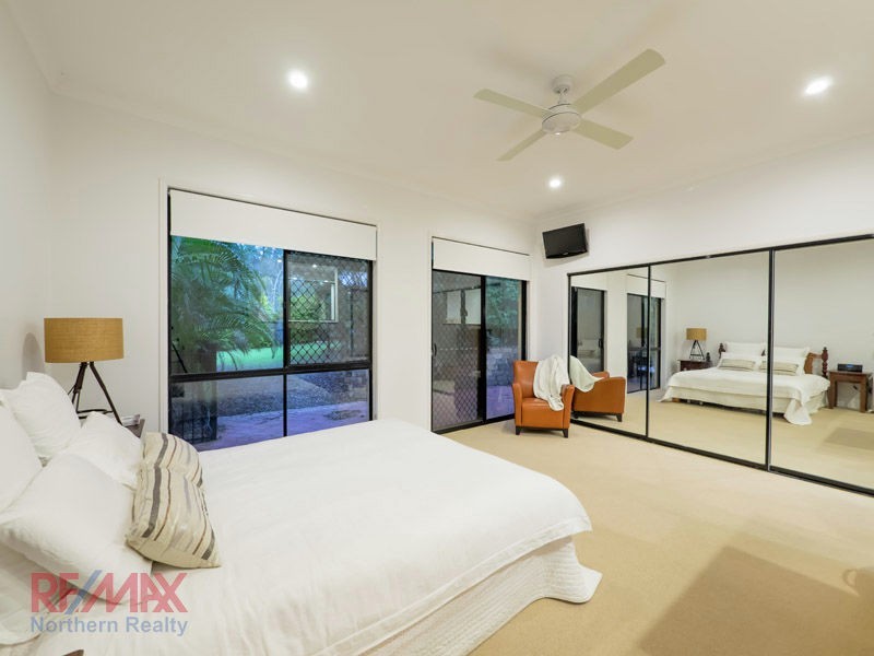 3 Plum Pine Ct, Eatons Hill QLD 4037