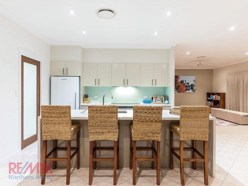 16 GOLD CREEK COURT, Albany Creek QLD 4035