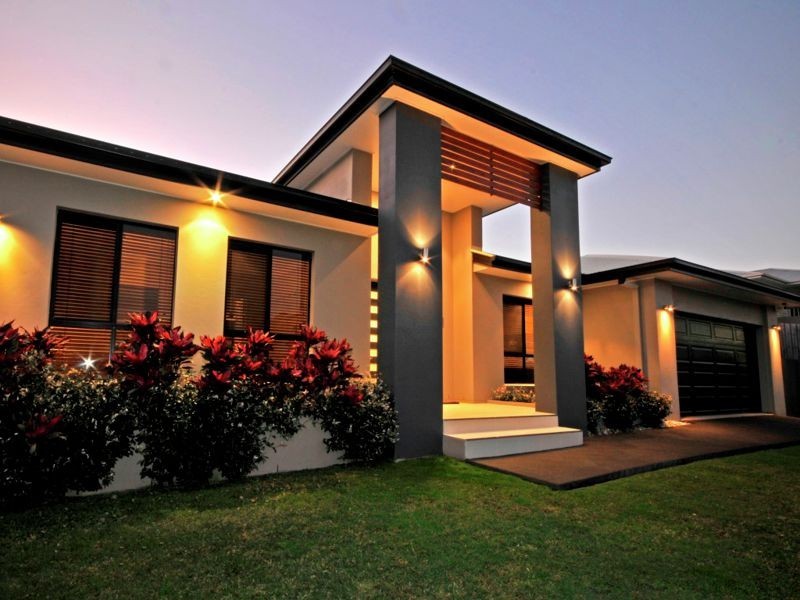 19 Brigadoon Crescent, Eatons Hill QLD 4037