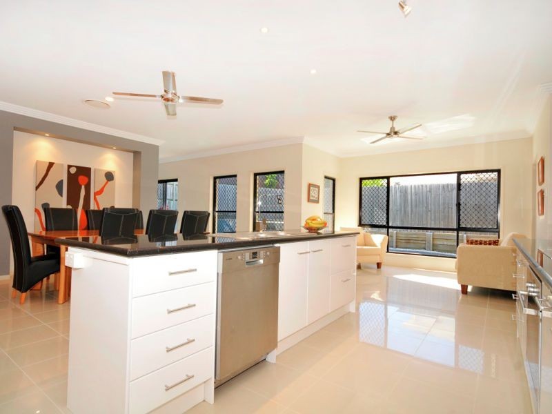 19 Brigadoon Crescent, Eatons Hill QLD 4037