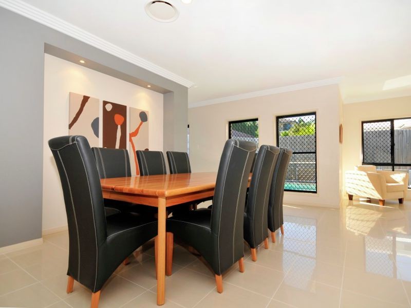 19 Brigadoon Crescent, Eatons Hill QLD 4037