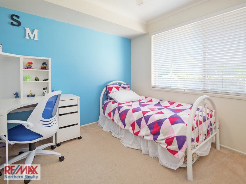 18 Langley Place, Albany Creek QLD 4035