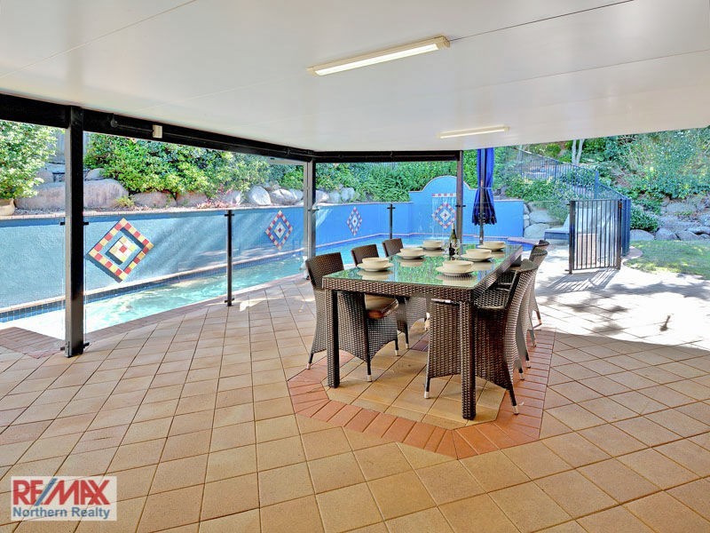 18 Langley Place, Albany Creek QLD 4035