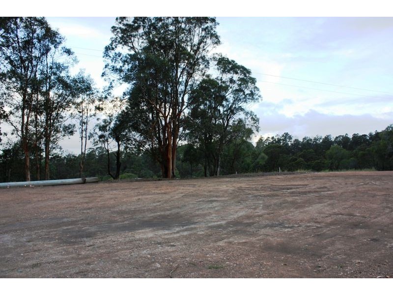 674 Eatons Crossing Road, Draper QLD 4520