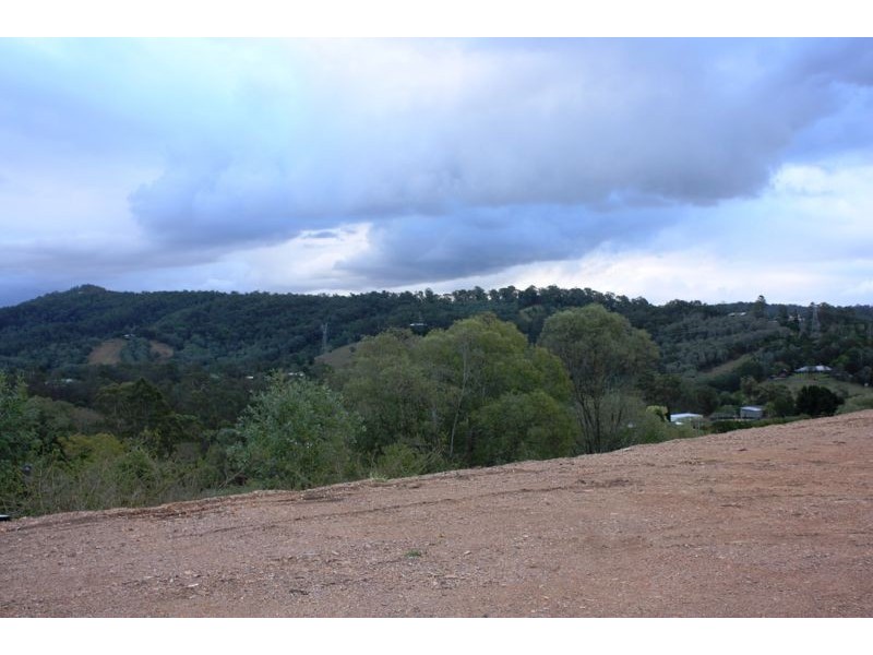 674 Eatons Crossing Road, Draper QLD 4520