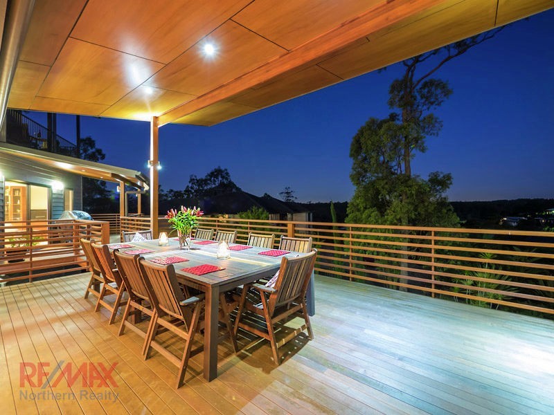 64 Corvus Dve, Cashmere QLD 4500