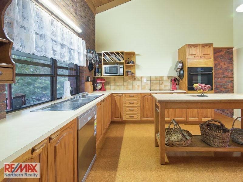 18 Cosgrove Road, Samford Valley QLD 4520