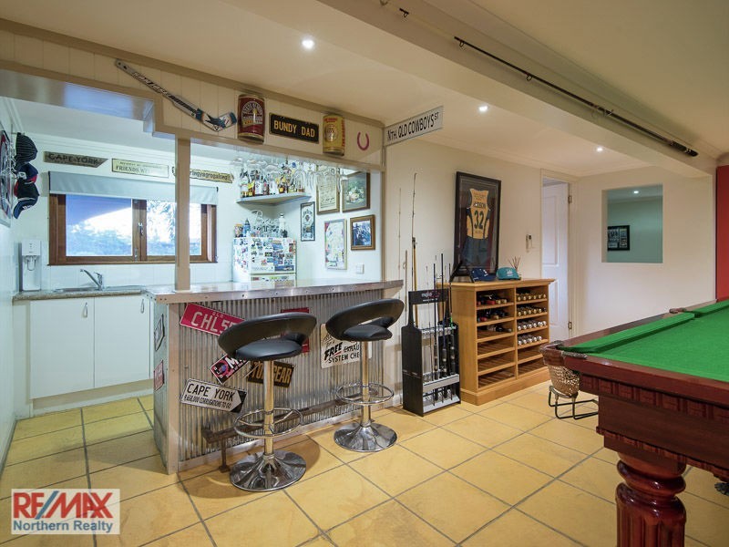 27 View Crescent, Arana Hills QLD 4054