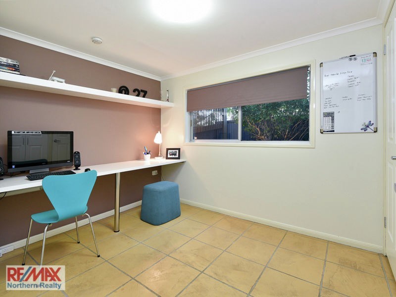 27 View Crescent, Arana Hills QLD 4054