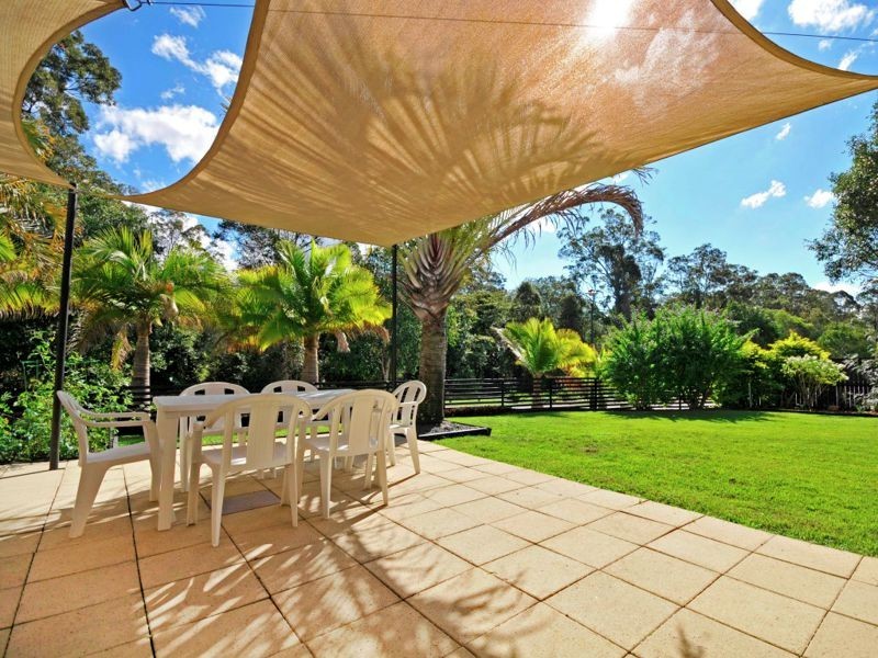 64 Hayward Ave, Cashmere QLD 4500