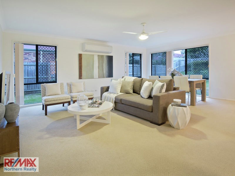 39 Oakwood Rd, Warner QLD 4500