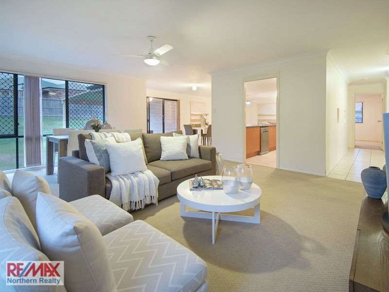 39 Oakwood Rd, Warner QLD 4500