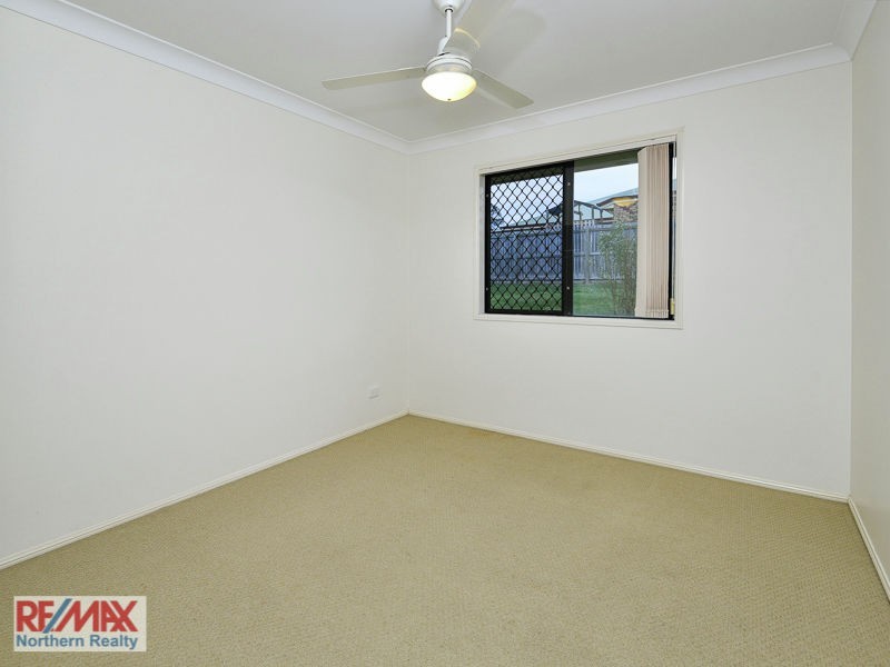 39 Oakwood Rd, Warner QLD 4500