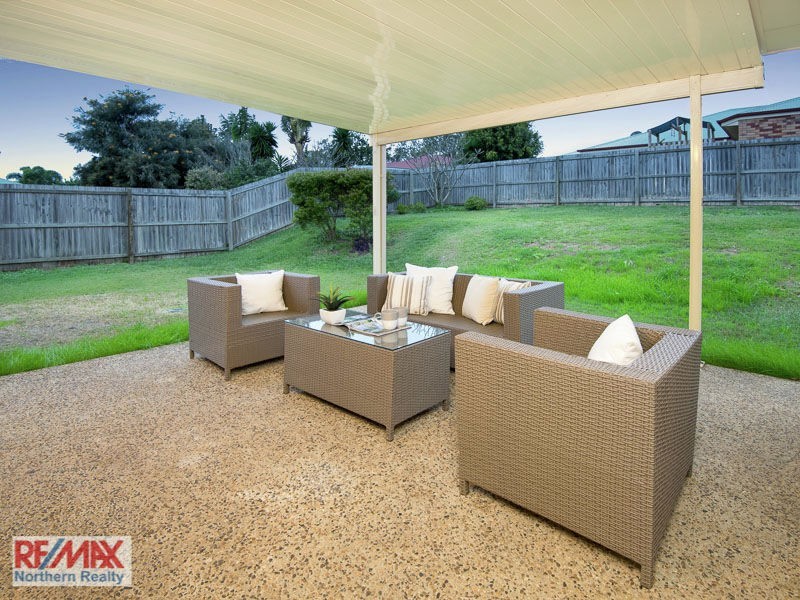 39 Oakwood Rd, Warner QLD 4500