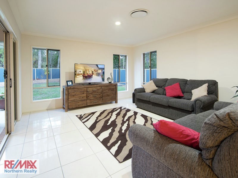 1 Mary Jane Ct, Joyner QLD 4500