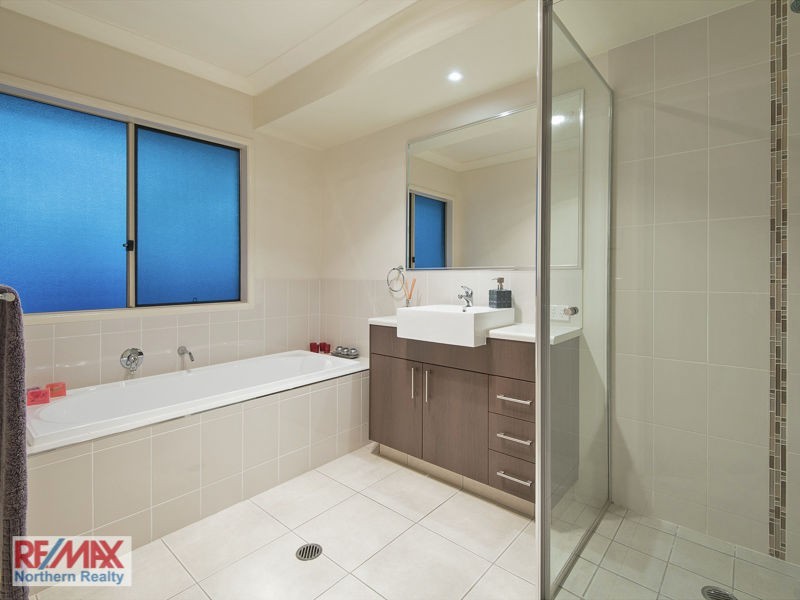 1 Mary Jane Ct, Joyner QLD 4500