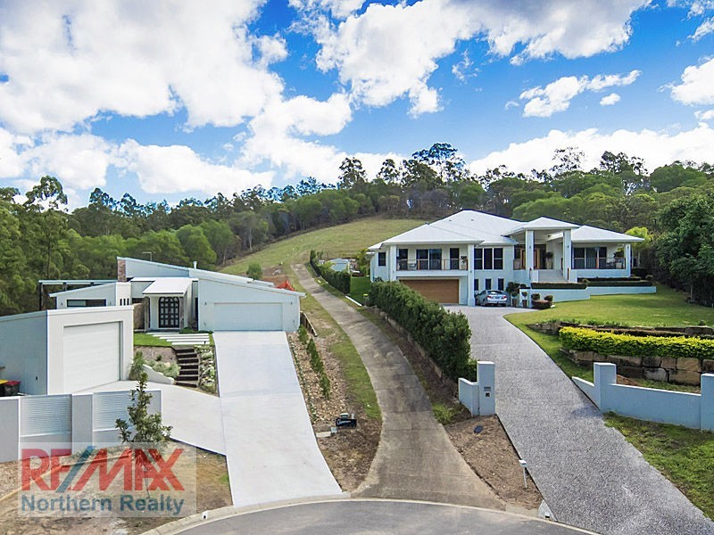 6 Lottie Place, Cashmere QLD 4500