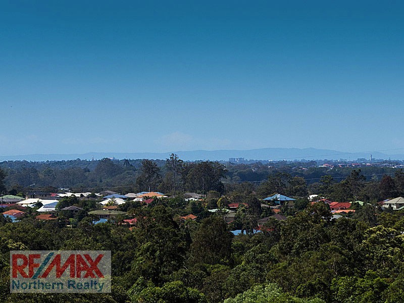 6 Lottie Place, Cashmere QLD 4500