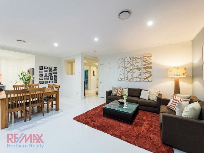 11 confluence ct, Eatons Hill QLD 4037