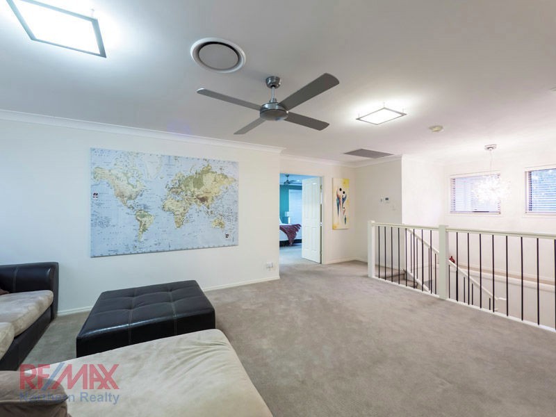 11 confluence ct, Eatons Hill QLD 4037