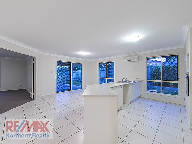 17 Birmingham Street, Eatons Hill QLD 4037