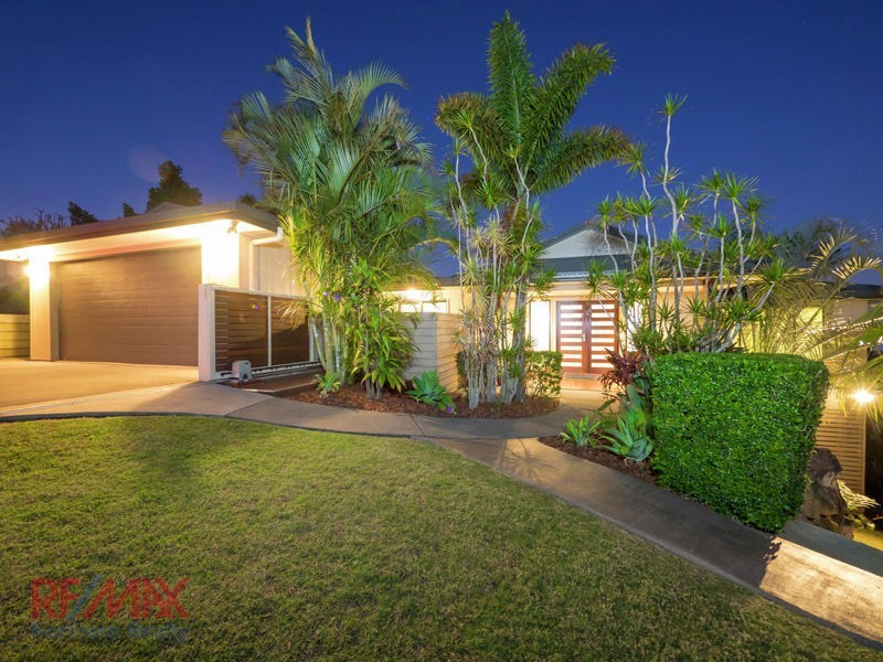 14 Roundelay Ct, Eatons Hill QLD 4037