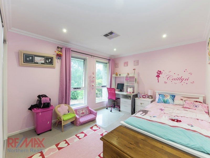 20 Castlewellan Circuit, Warner QLD 4500