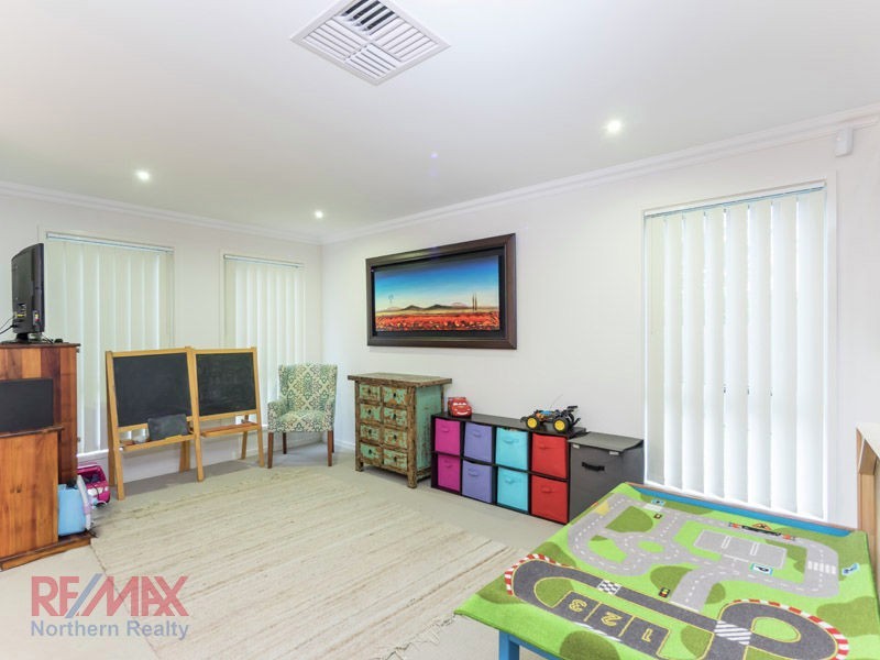 20 Castlewellan Circuit, Warner QLD 4500