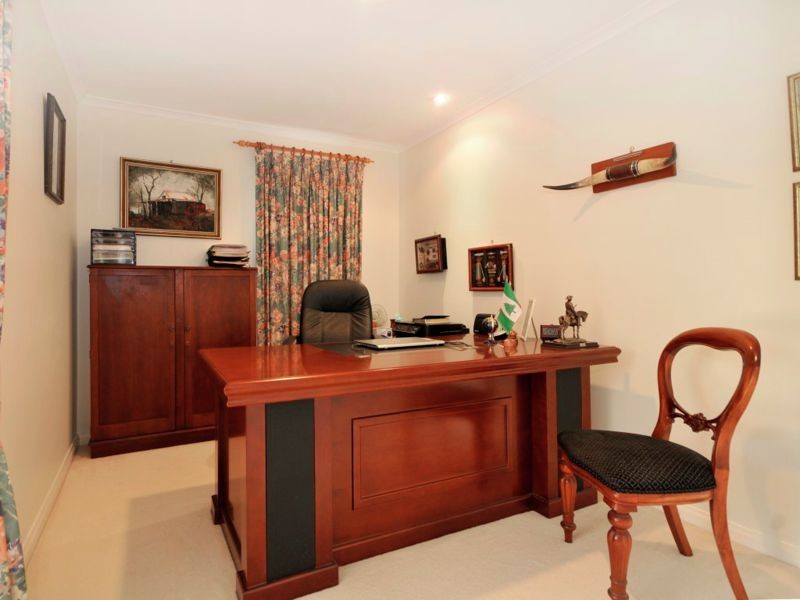 24 Carson Drive, Bunya QLD 4055