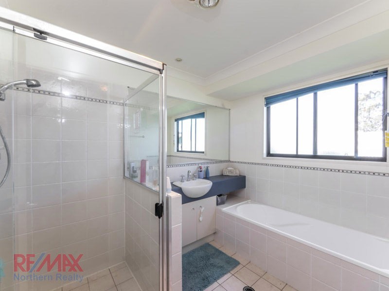 20 Heron Close, Cashmere QLD 4500