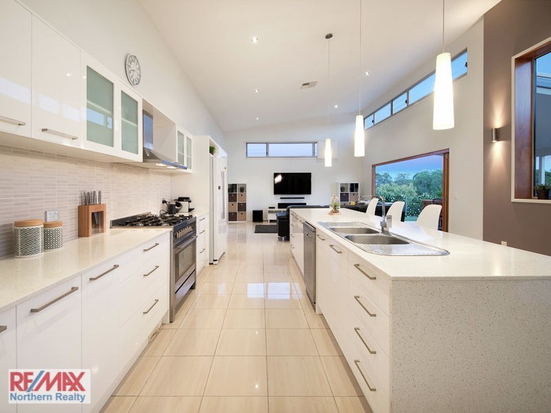 9 Maxwell Place, Cashmere QLD 4500
