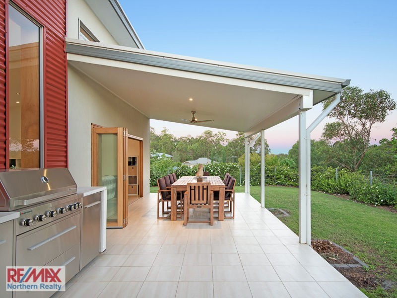 9 Maxwell Place, Cashmere QLD 4500