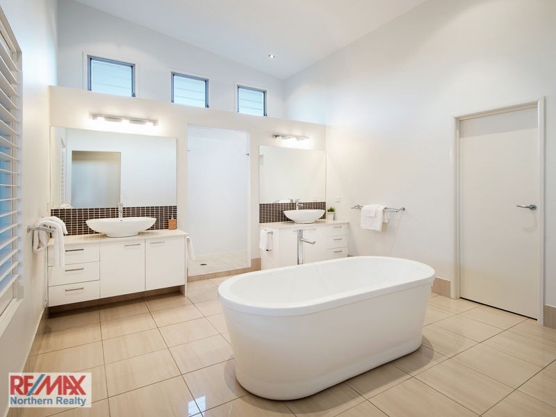 9 Maxwell Place, Cashmere QLD 4500