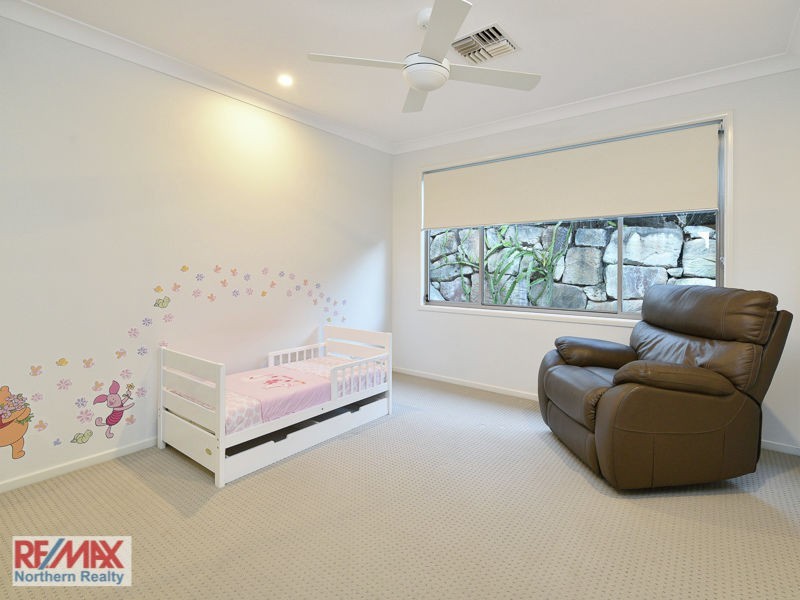 9 Maxwell Place, Cashmere QLD 4500