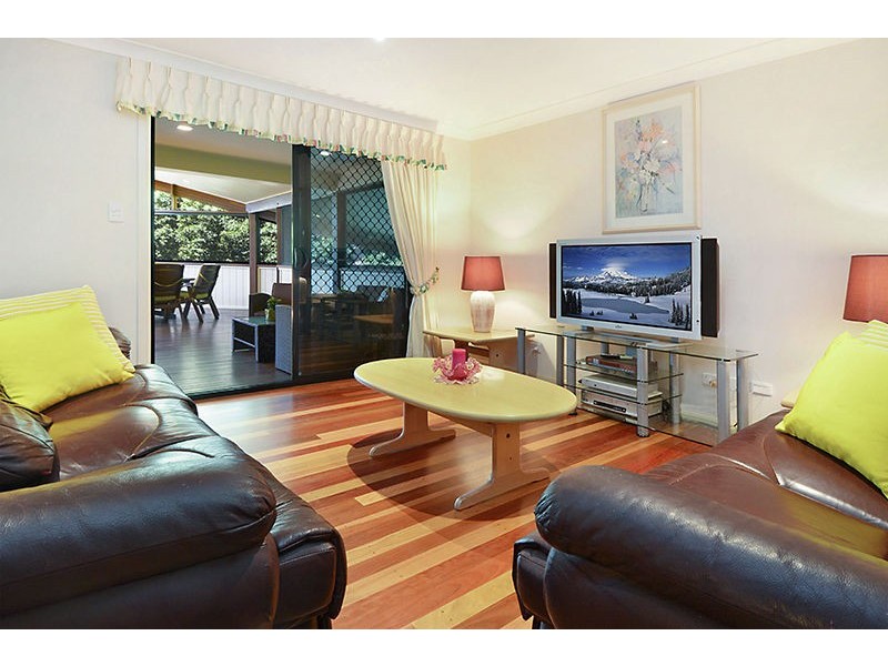 10 Cardiff Close, Bridgeman Downs QLD 4035