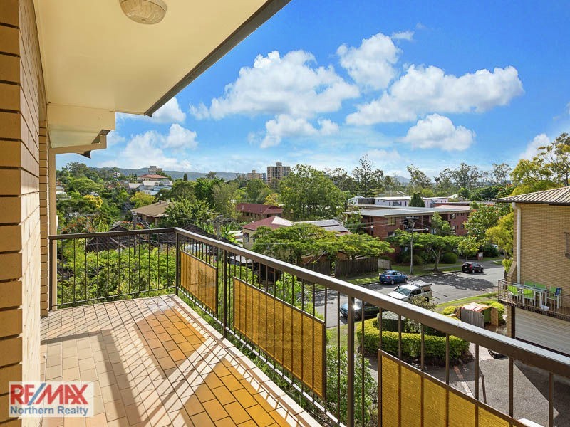 6/34 Mitre Street, St Lucia QLD 4067