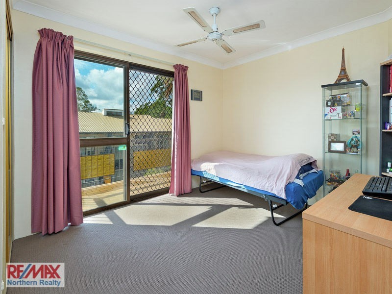 6/34 Mitre Street, St Lucia QLD 4067
