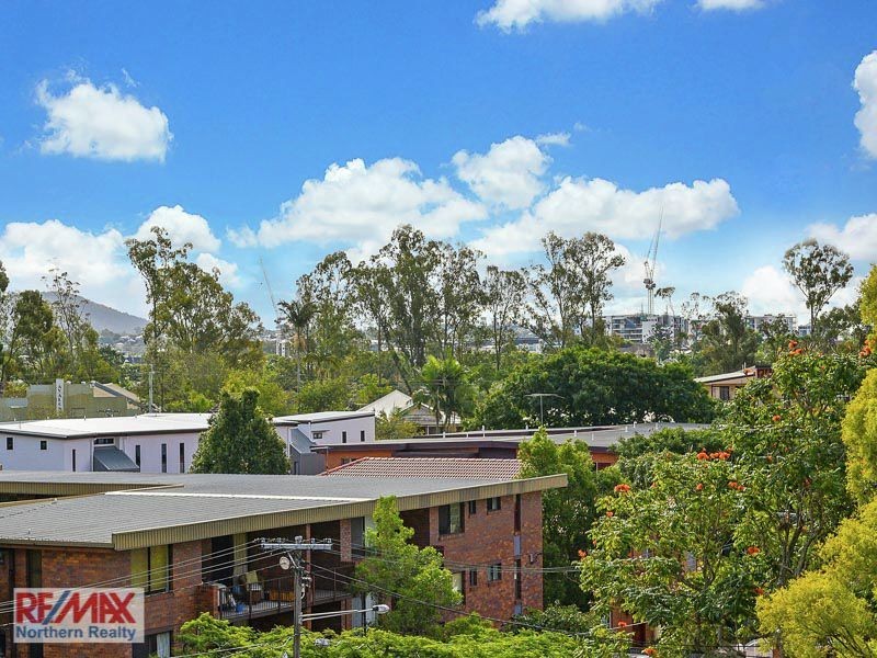 6/34 Mitre Street, St Lucia QLD 4067