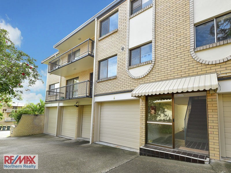 6/34 Mitre Street, St Lucia QLD 4067
