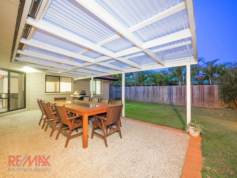 97 Saraband Dve, Eatons Hill QLD 4037