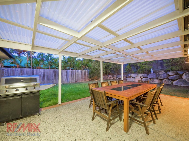 97 Saraband Dve, Eatons Hill QLD 4037