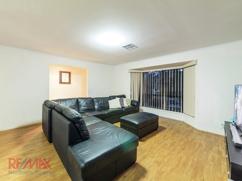 97 Saraband Dve, Eatons Hill QLD 4037