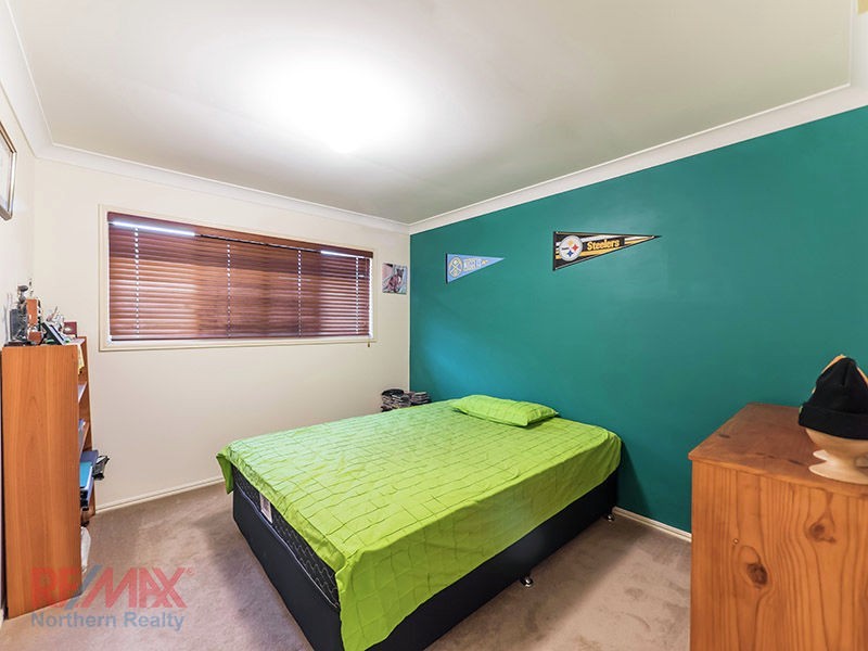 8 Blaxland Close, Albany Creek QLD 4035