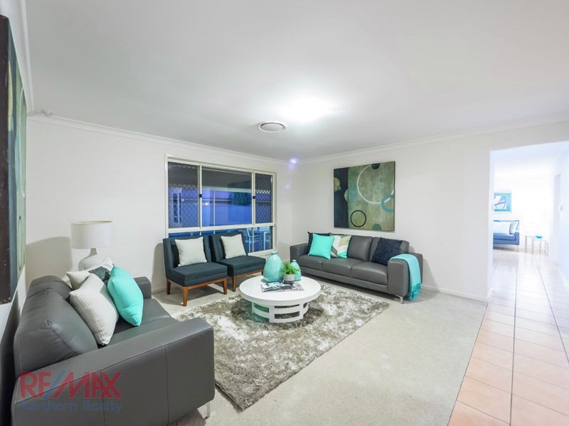 27 Fred Campbell Dve, Albany Creek QLD 4035