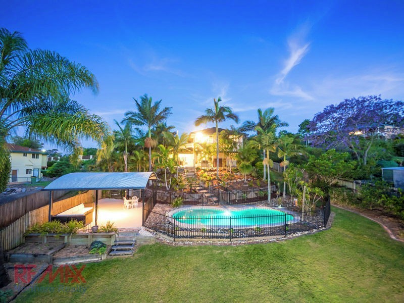 37 Listonia Dve, Albany Creek QLD 4035