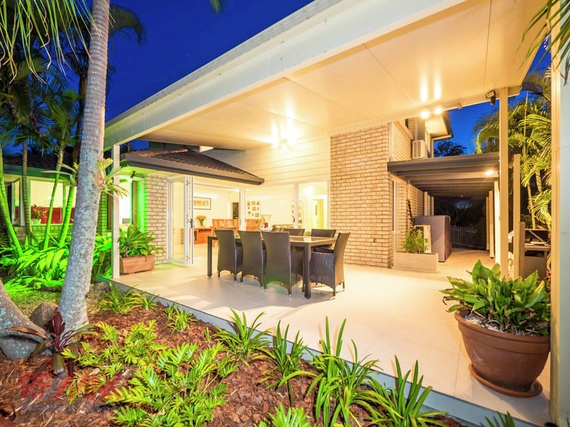 37 Listonia Dve, Albany Creek QLD 4035