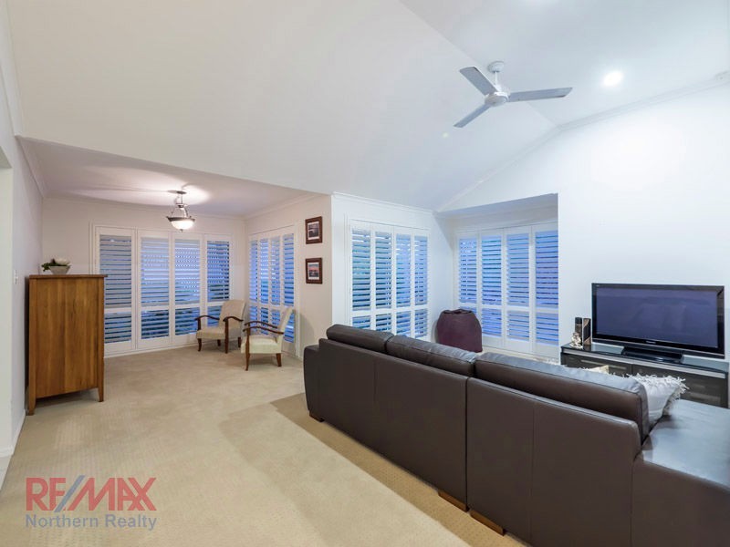 37 Listonia Dve, Albany Creek QLD 4035