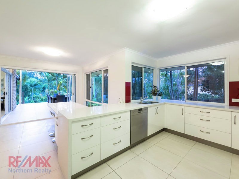 37 Listonia Dve, Albany Creek QLD 4035