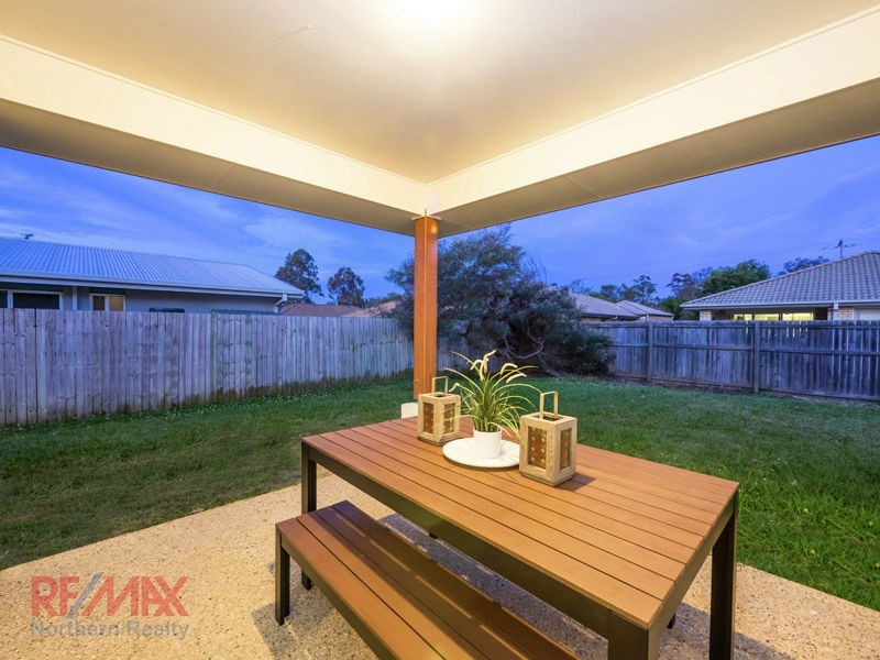 8 Tasman St, Bray Park QLD 4500