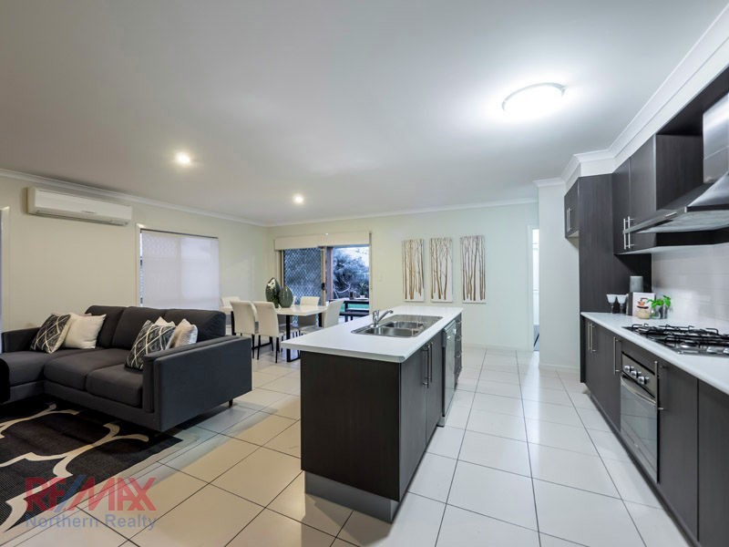 8 Tasman St, Bray Park QLD 4500